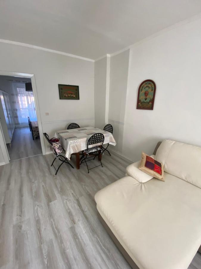 Appartamento Lella Zona Terme Centro E Vicino Habilita-Villa Igea 阿奎泰尔梅 外观 照片