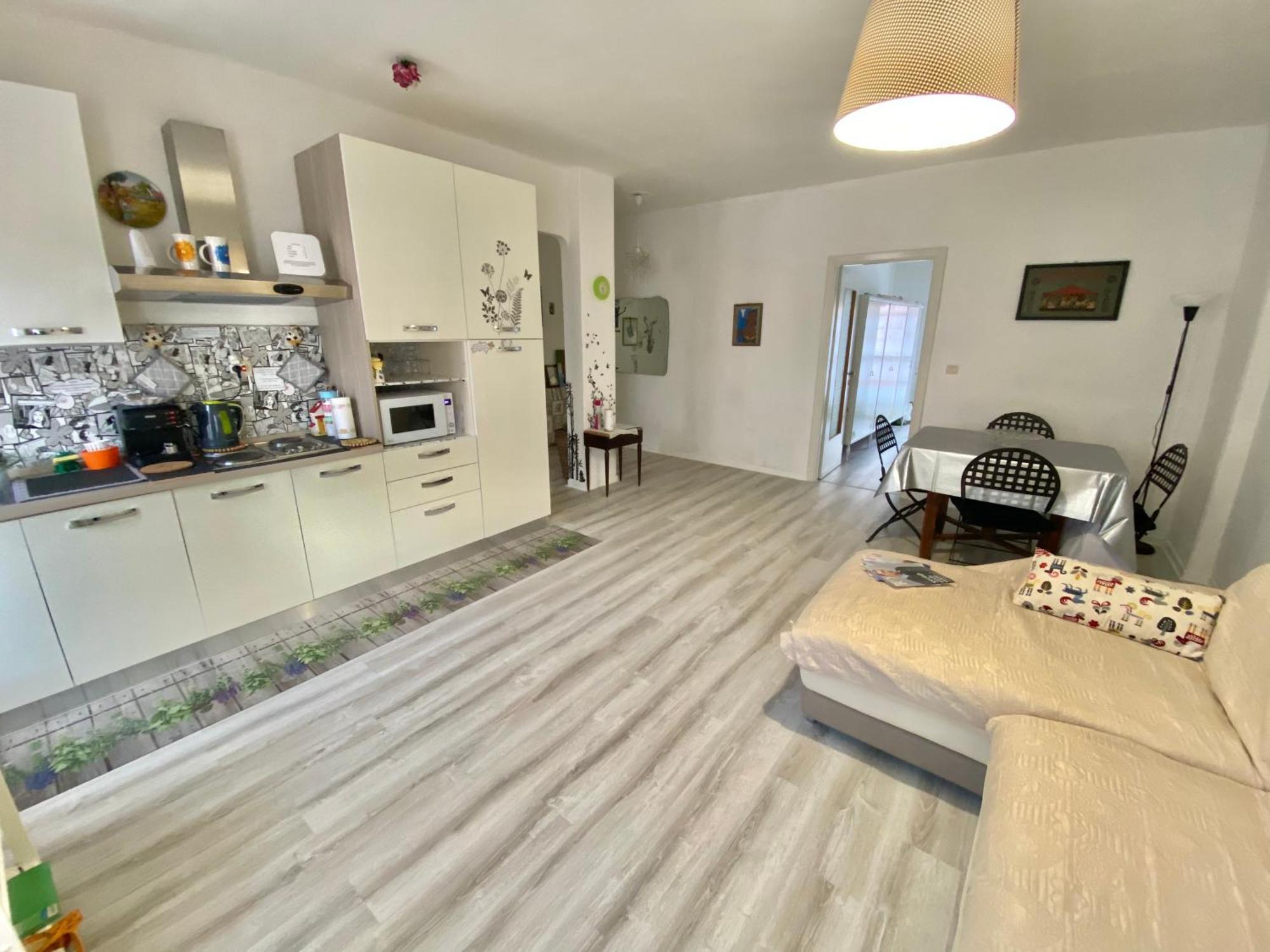 Appartamento Lella Zona Terme Centro E Vicino Habilita-Villa Igea 阿奎泰尔梅 外观 照片